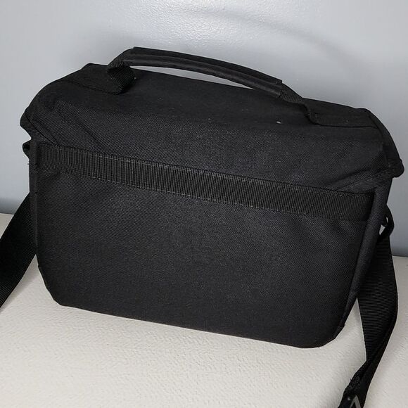 Canon 200ES Camera Shoulder Bag - Black (3897C001) - Picture 2 of 5